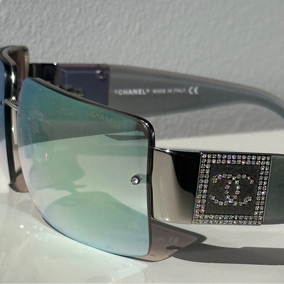 CHANEL Y2K Era 4095-B Sunglasses - Picture 8 of 11